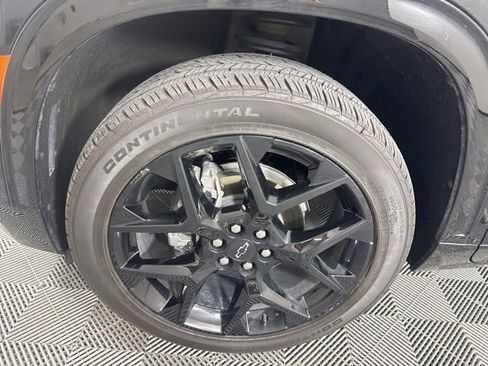 Used 2024 Chevrolet Traverse RS AWD/4WD image 10