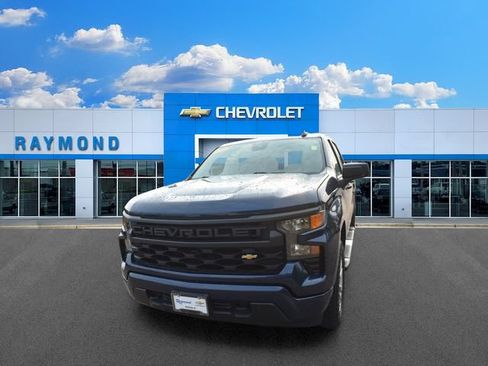 Certified 2022 Chevrolet Silverado 1500 Custom AWD/4WD image 7