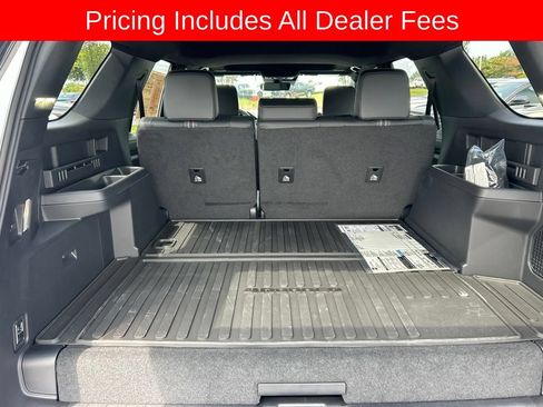 Used 2026 Toyota 4Runner Limited AWD/4WD image 17