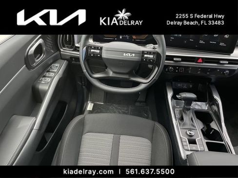 New 2026 Kia Sorento LX image 11