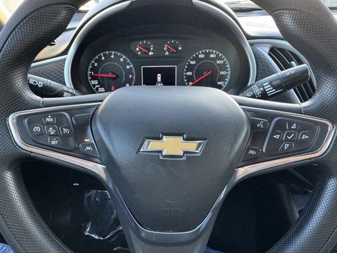 Used 2024 Chevrolet Malibu LT image 21