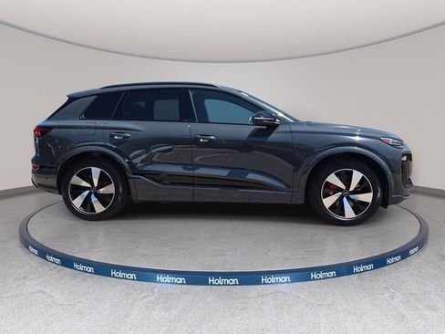 New 2025 Audi SQ6 e-tron Premium Plus image 4