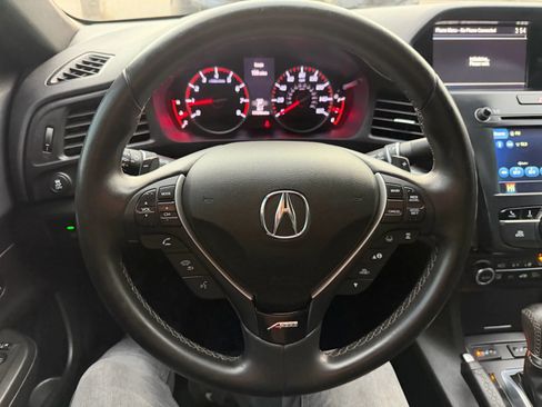 Used 2019 Acura ILX image 12