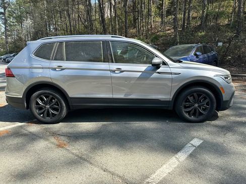 Used 2024 Volkswagen Tiguan Wolfsburg Edition image 4