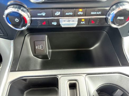 Used 2025 Ford F150 XLT w/ Equipment Group 302A MID AWD/4WD image 18