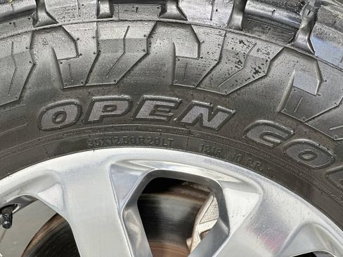 Used 2019 RAM 2500 Laramie AWD/4WD image 33