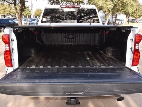 Used 2025 Chevrolet Silverado 2500 LT w/ Safety Package image 36