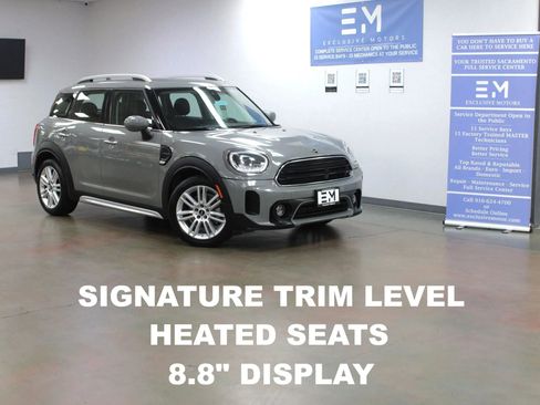 Used 2022 MINI Cooper Countryman image 1