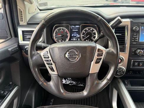 Used 2016 Nissan Titan SL AWD/4WD image 29