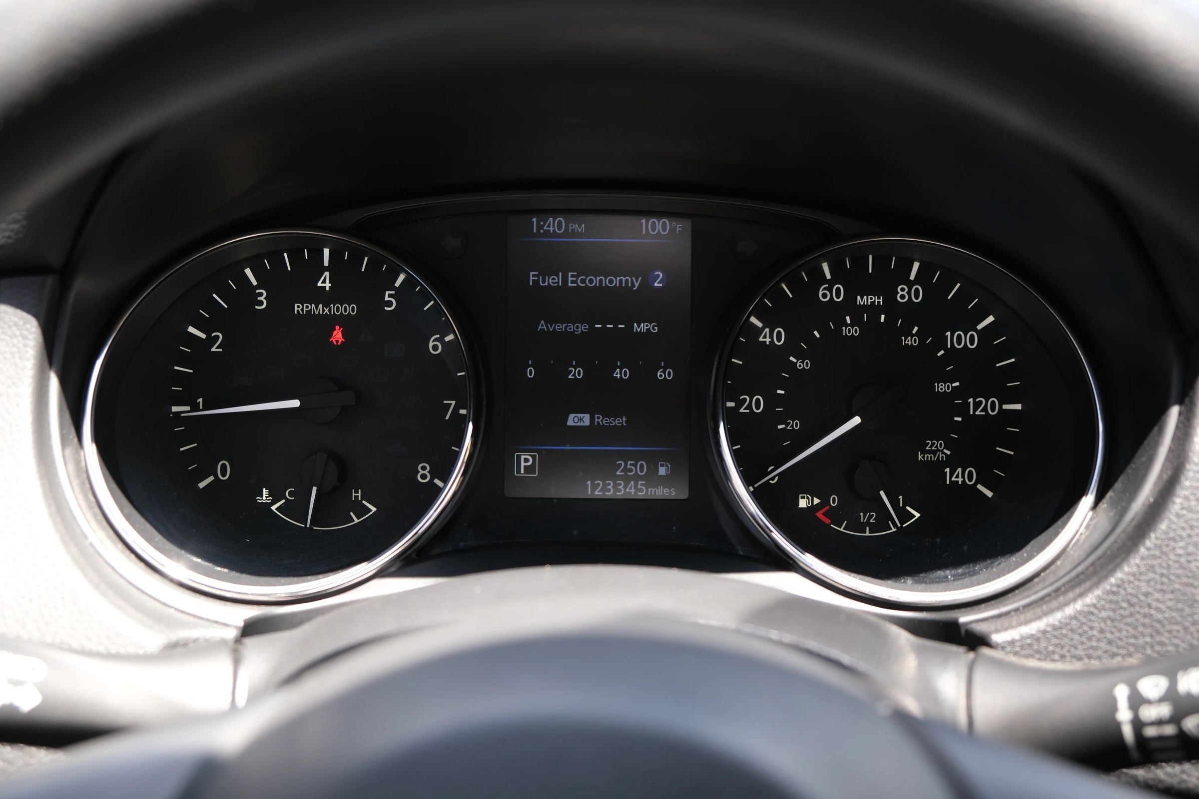 Used 2020 Nissan Rogue S FWD image 16