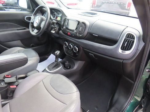 Used 2015 FIAT 500L Trekking FWD image 14