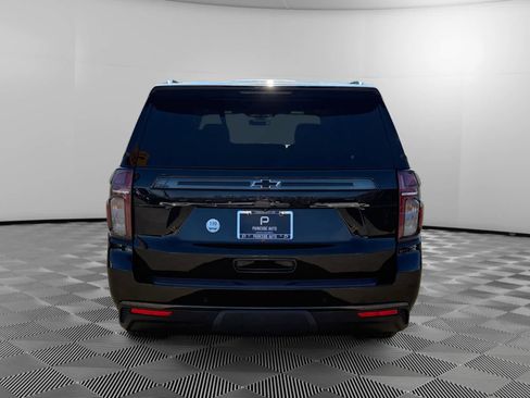 Used 2021 Chevrolet Suburban Z71 w/ Z71 Off-Road Package image 4