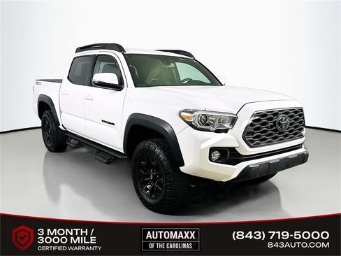 Used 2022 Toyota Tacoma TRD Off-Road image 1