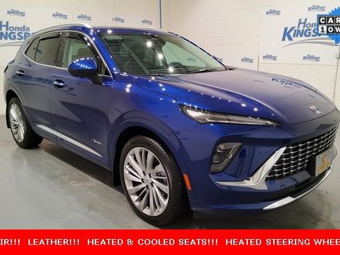 Used 2025 Buick Envision Avenir image 2