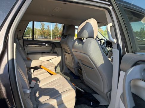 Used 2015 Buick Enclave Convenience FWD image 14