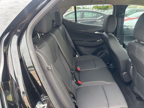 Used 2025 Buick Encore GX Preferred FWD image 38