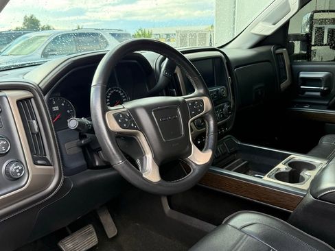 Used 2017 GMC Sierra 1500 Denali w/ Denali Ultimate Package image 2