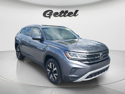 Used 2021 Volkswagen Atlas Cross Sport SE FWD image 3