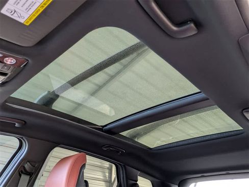 Used 2024 Kia Sportage SX image 25