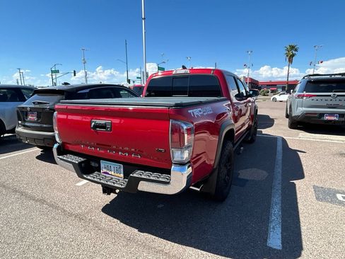 Used 2021 Toyota Tacoma TRD Off-Road AWD/4WD image 3