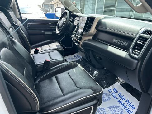 Used 2022 RAM 1500 Laramie w/ Off Road Group AWD/4WD image 27