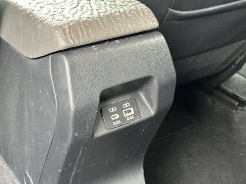 Used 2024 Subaru Crosstrek 2.0i Premium AWD/4WD image 42