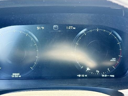 Used 2018 Volvo S90 T6 Inscription w/ Convenience Package image 13