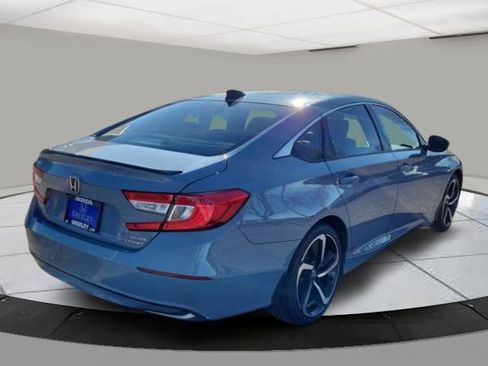 Used 2022 Honda Accord Sport image 5