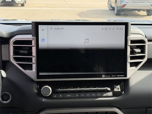 Used 2024 Toyota Tundra Limited image 18