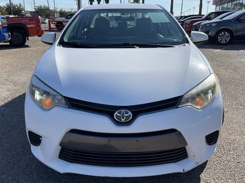 Used 2016 Toyota Corolla LE image 2
