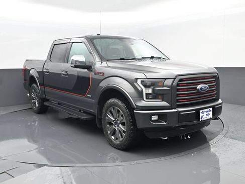 Used 2016 Ford F150 Lariat w/ Equipment Group 502A Luxury AWD/4WD image 3