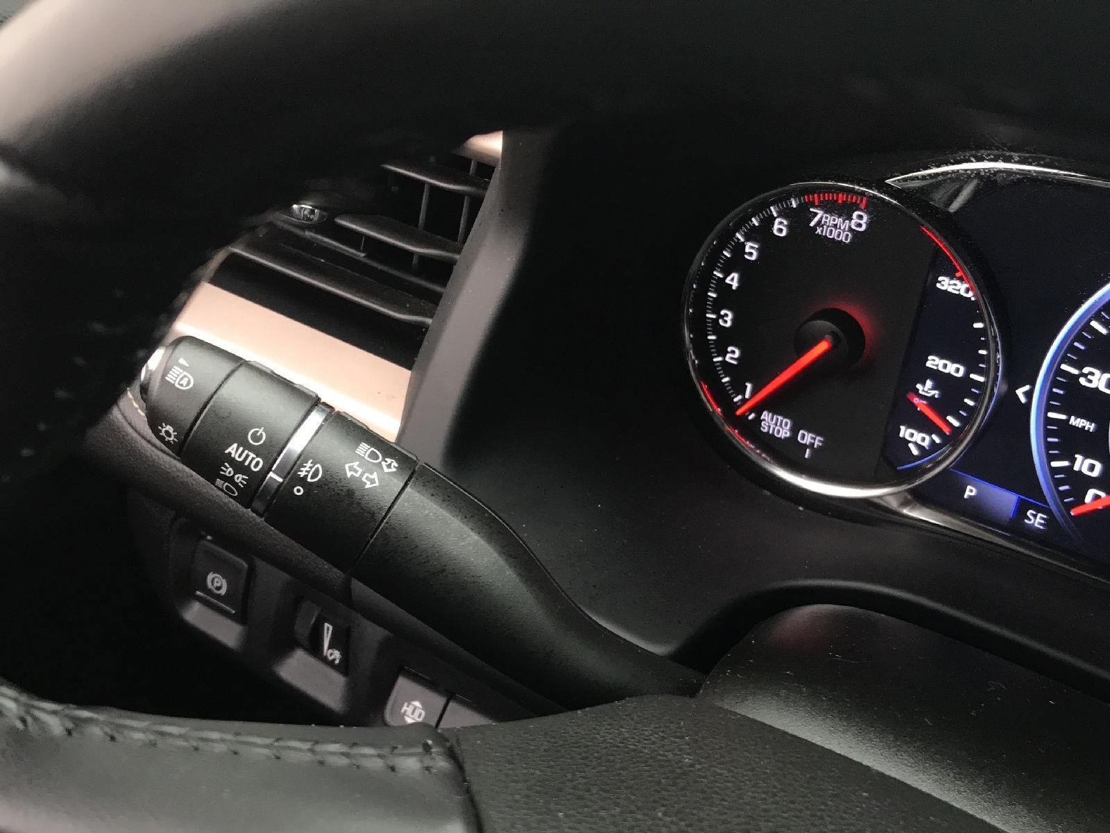 Used 2021 GMC Acadia Denali w/ Trailering Package AWD/4WD image 21