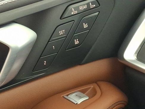 Certified 2024 BMW X7 M60i w/ Executive Package AWD/4WD image 26