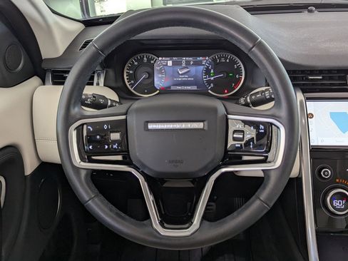 Used 2023 Land Rover Discovery Sport S image 17