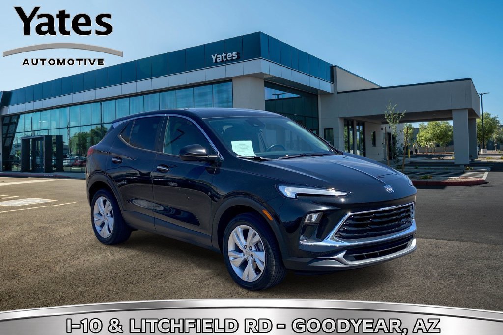 Used 2024 Buick Encore GX Preferred FWD image 1