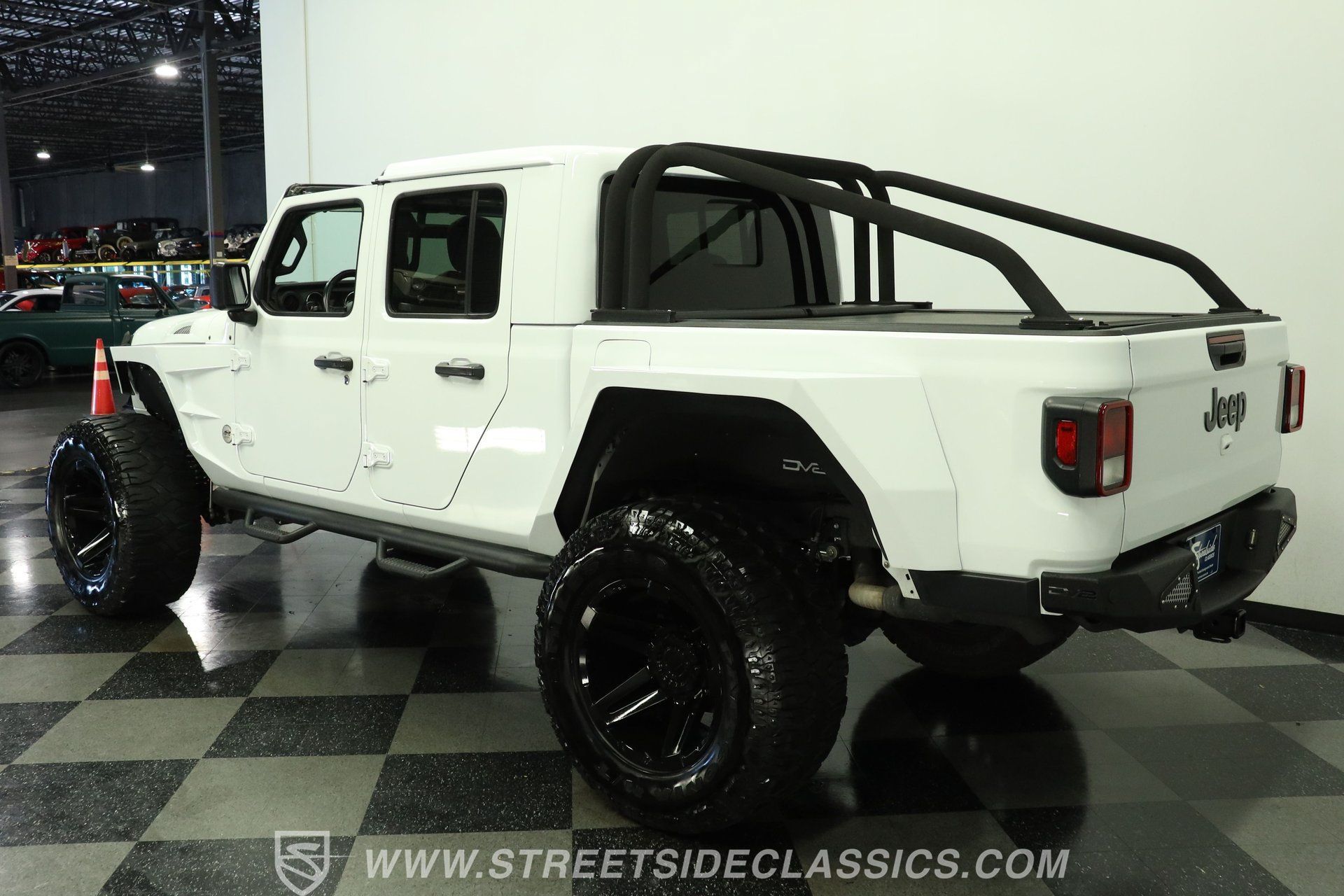 Used 2022 Jeep Gladiator Sport AWD/4WD image 7