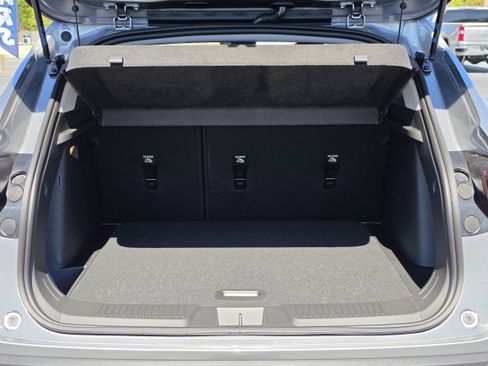 New 2026 Chevrolet Trax LT w/ Driver Confidence Package image 11