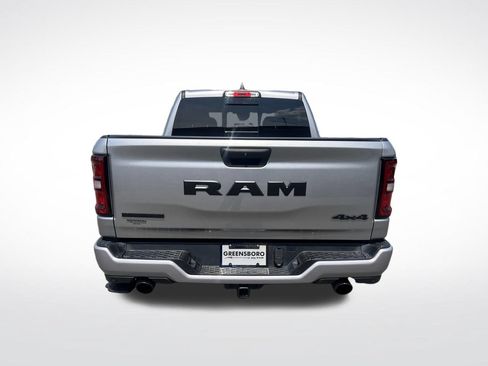 Used 2025 RAM 1500 Big Horn AWD/4WD image 4