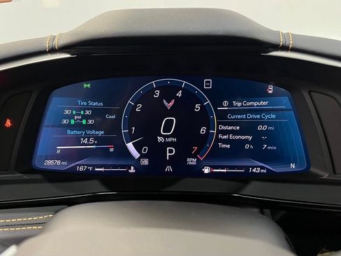 Used 2020 Chevrolet Corvette Stingray Preferred Cpe w/ 2LT Preferred Equipment Group RWD image 21