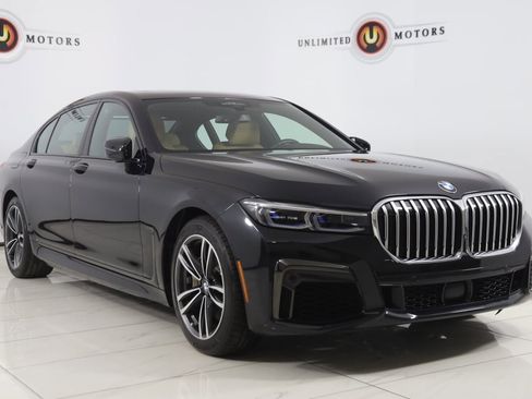 Used 2020 BMW 745e xDrive image 26