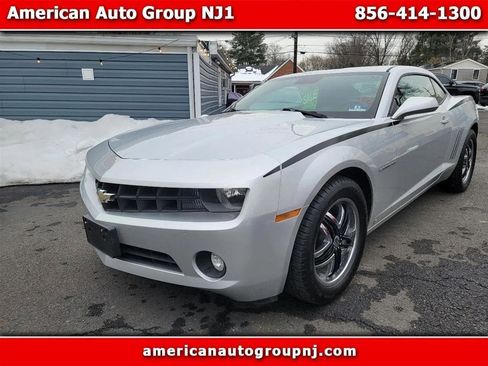Used 2010 Chevrolet Camaro LT image 1