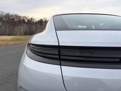 New 2026 Porsche Panamera 4 image 14