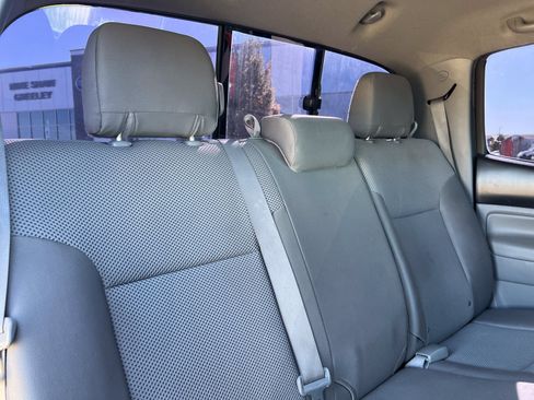 Used 2013 Toyota Tacoma 4x4 Double Cab w/ TRD Sport Pkg image 18