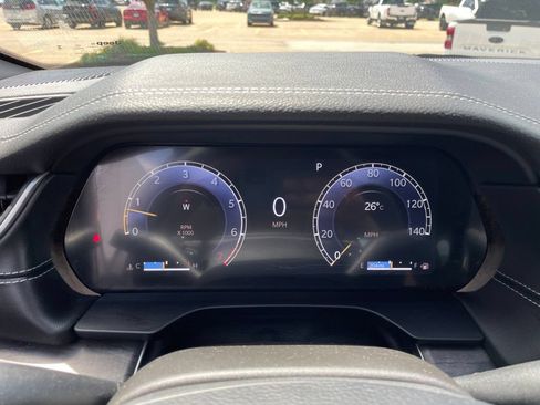 Used 2024 Jeep Grand Cherokee Limited w/ Luxury Tech Group II AWD/4WD image 30