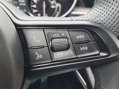 Used 2023 Alfa Romeo Stelvio Ti image 24