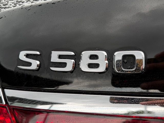 Certified 2022 Mercedes-Benz S 580 4MATIC Sedan image 9