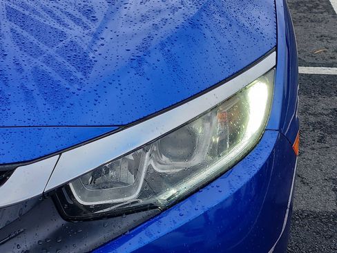 Used 2016 Honda Civic EX-T image 9