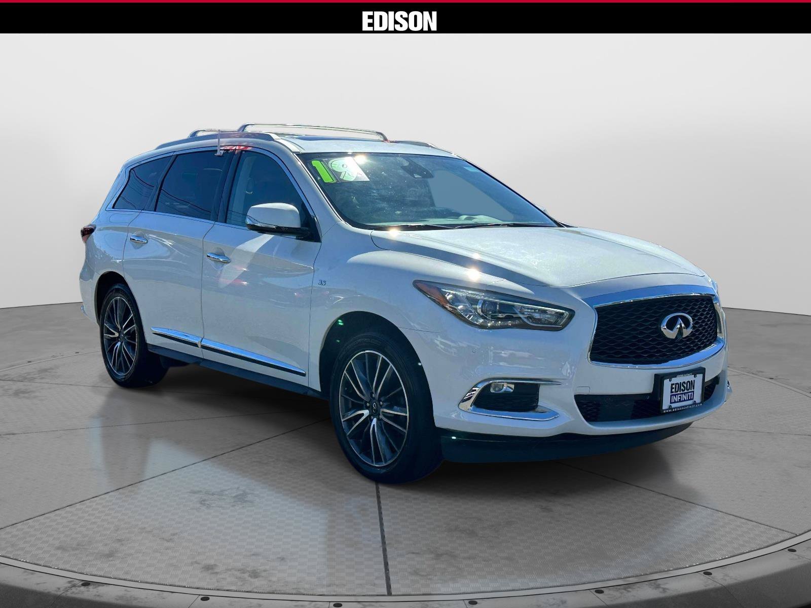 Used 2019 INFINITI QX60 Luxe w/ Sensory Package AWD/4WD image 1