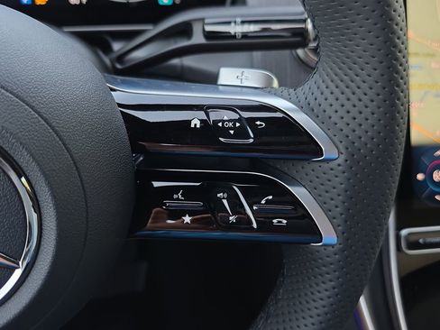 New 2026 Mercedes-Benz GLC 300 4MATIC image 22