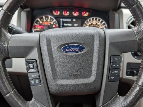 Used 2014 Ford F150 FX4 w/ Equipment Group 402A Luxury AWD/4WD image 23